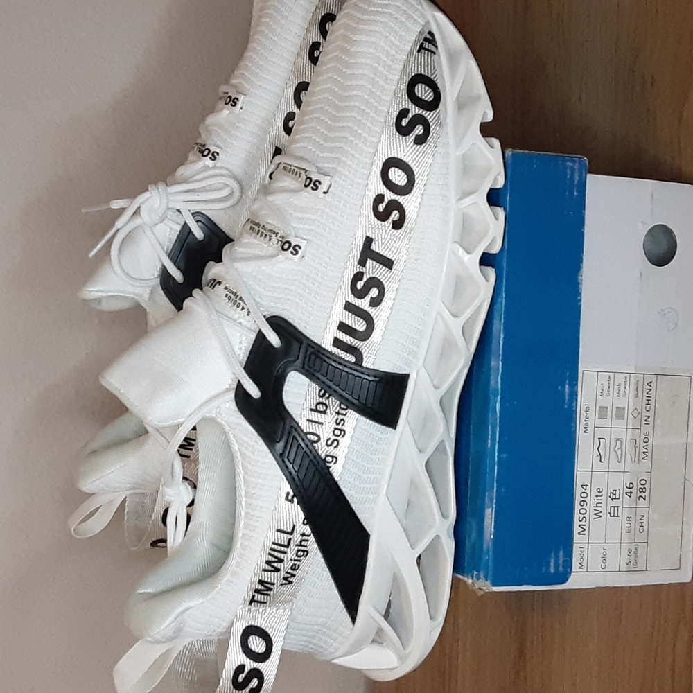 Just So So brand shoes